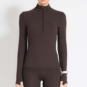 T-shirt de sport respirant à manches longues pour femme, idéal pour le yoga et la course à pied – Vente en gros - Product Image 6