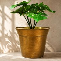 Vas Bunga Kuningan Rustic Minimalis Buatan Tangan Dengan Tekstur Palu Dan Tepi Melebar Untuk Dekorasi Tanaman Taman Tahan Lama