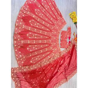 Lehenga Choli de soirée 2XL le plus magnifique, avec un design de broderie exquis - Product Image 5