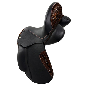 Selle d'équitation en cuir véritable de qualité supérieure, nouvelle conception, pour dressage anglais, saut d'obstacles, course de chevaux, endurance, style western, avec éléments en plastique/bois - Product Image 1
