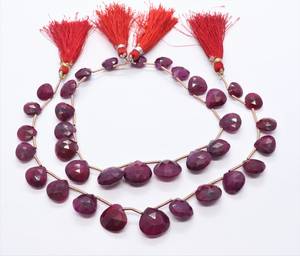 Perles de rubis corindon AAA en forme de cœur, perles de rubis facettées en forme de cœur, briolettes de rubis facettées, perles de rubis en forme de cœur de 10 à 13 mm - Product Image 1