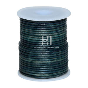 Cordón de cuero vacuno de 2 mm, color azul antiguo, para la fabricación de joyas - Product Image 1