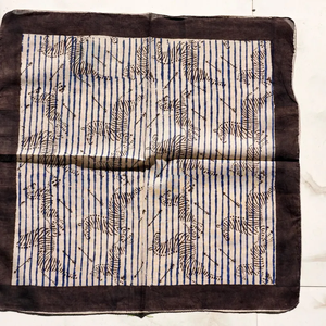 ผ้าพันคอผ้าฝ้ายทำมือลายพิมพ์บล็อกลายดอกไม้สไตล์ชาติพันธุ์จาก Naaz Textile ชุดผ้าพันคอและผ้าผูกคอ เนื้อผ้านุ่มสบายผิว เหมาะสำหรับฤดูร้อน - Product Image 1