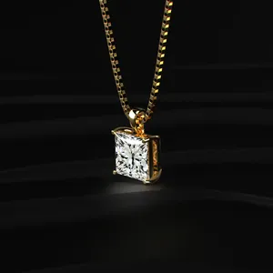 Pendentif en diamant solitaire de taille princesse cultivé en laboratoire en or. - Product Image 3