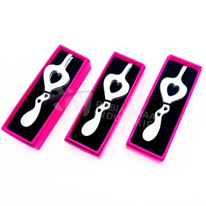 Boîte rose RMI pour pince à épiler à sourcils individuelle, emballage personnalisé en forme de cœur, nouveau design, ensemble de pinces à épiler à sourcils. - Product Image 4