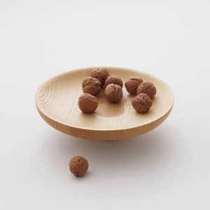 Assiettes rondes en bois faites à la main, assiettes en bois naturel pour la table à manger, restaurant, hôtel, cuisine et service - Product Image 3