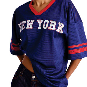 Maillot de football américain personnalisé pour femme en polyester respirant bleu, col en V oversize, style streetwear, production en gros sur mesure - Product Image 5