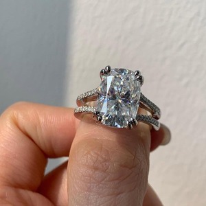 Anillo de compromiso de doble banda con diamante de laboratorio alargado de 4.0CT, anillo clásico brillante para novia, anillo de promesa delicado - Product Image 1