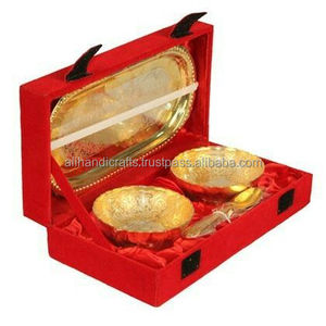 Ensemble de 2 bols en laiton plaqué or et argent bicolore avec plateau sur pied et cuillères dans une boîte rouge - Product Image 6