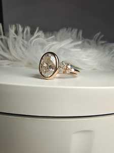 Lab Grown 2.01CT Oval Cut Solitaire Diamond Floral Cluster Ring For Women's 14K Rose Gold Fine Surprise Gift For <b>Girlfriends</b> - Product Image 2