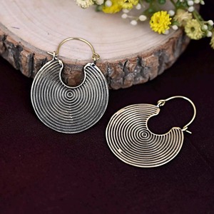 Boucles d'oreilles en laiton de la série Luxe Metal Craft, qualité supérieure, finition brillante, article de gros personnalisé en usine - Product Image 5