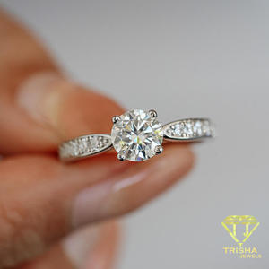 Anillo de compromiso de moissanita de corte redondo, anillo solitario de plata de ley, joyería de boda elegante, regalo clásico de lujo para mujer - Product Image 4