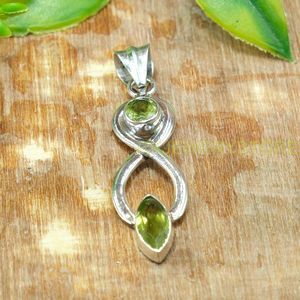 Pendentif torsadé en argent sterling 925 avec pierre précieuse péridot vert naturel, pendentif artisanal de créateur pour femmes, bijoux en gros - Product Image 3