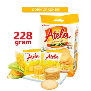HALAL ATELA CORN CRISP GALLETAS 228G Bocadillo bajo en grasa y bajo en sal con sabor dulce y salado Textura crujiente Bolsita empaquetada - Product Image 1