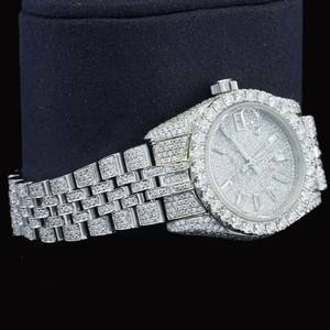 Reloj de pulsera personalizado con diamantes de moissanita, esfera redonda completamente cubierta de diamantes, con fecha automática, movimiento de cuarzo, joyería hip hop hecha a mano para hombre - Product Image 5