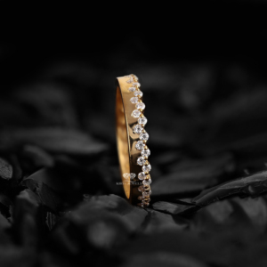 Anillo de Eternidad con Diamantes Cultivados en Laboratorio, Oro de 14K, Diseño Festoneado, Anillo de Boda Apilable, Regalo Minimalista para Aniversario de Bodas para Ella - Product Image 2