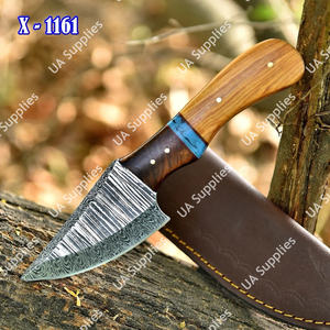Couteau tactique EDC artisanal en acier Damas à pointe tombante, motif torsadé, pour la chasse, le camping, avec manche ergonomique en bois et étui en cuir, ODM - Product Image 4