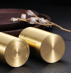 ที่ใส่ไม้จิ้มฟันทองเหลืองทำมือ 2 ชิ้น พร้อมโลโก้สั่งทำ คุณภาพสูง หรูหรา สำหรับใช้ในบ้าน กล่องใส่ไม้จิ้มฟันขนาดเล็กสำหรับวางบนโต๊ะ - Product Image 5