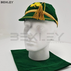 Gorra de Honor de Terciopelo Verde Bordada con Trébol y Trenza Dorada, Premio para Ganadores de Clubes Deportivos Escolares Tradicionales - Product Image 6