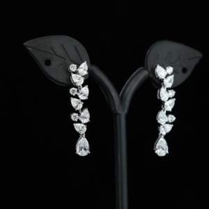 European American S925 Fashion Bridal Long Style Earrings Exquisite Shining Copper Inlaid Zircon Drop Earrings for Women - Product Image 4