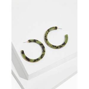 Boucles d'oreilles en résine de créateur faites à la main, finition de luxe, artisanat artistique, style moderne, accessoires de mode durables en cristal - Product Image 6