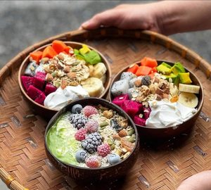 Bol en coquille naturelle artisanale, usage : décorations de table ; origine : artisan vietnamien - Product Image 1