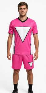 Ensemble d'uniformes de football unisexe respirant en maille rose, maillot à manches courtes col en V gris foncé et short sublimé - Product Image 2