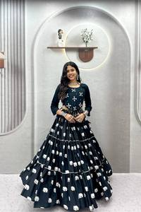 VISHNU K DESIGNS - Traje LAHENGA CHOLI para Mujer, Largo hasta el Suelo, de Algodón Puro Estampado, con Trabajo Manual Real de KODI, de Secado Rápido, Tradicional - Product Image 2