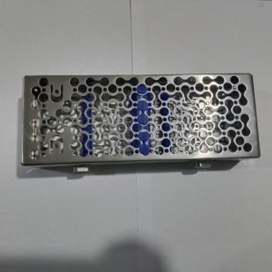 ถาดใส่เครื่องมือผ่าตัด/ทันตกรรม สแตนเลสสีเงินคุณภาพสูง สำหรับฆ่าเชื้อแบบแมนนวล - Product Image 4