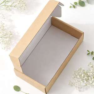 Caja de Regalo Premium para Calcetines Boxit.pk, Fabricada con Papel Corrugado Biodegradable, con Laminado Mate, Papel Dorado y Relieve - Product Image 4
