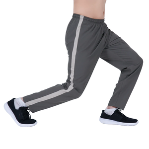 Conjunto Deportivo para Hombre, Manga Larga, Bloques de Color, Cuello con Media Cremallera, Cierre de Cremallera, Bolsillos Laterales, Corte Regular, Estilo Deportivo Otoñal, Secado Rápido - Product Image 5