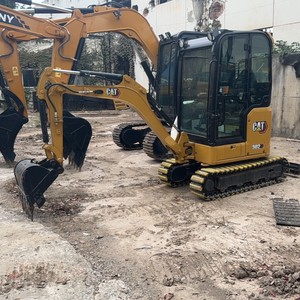 格安中古CAT302ミニショベル、2トン小型クローラー掘削機、多機能ミニショベル、安定した性能 - Product Image 3