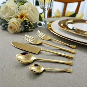 Juego de cubiertos de acero inoxidable con mango chapado en oro único Cubiertos de cinco piezas para fiestas y cocina Accesorios de metal Premium - Product Image 1