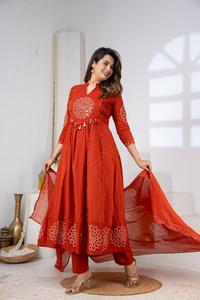 Elegant Red Anarkali <b>Suit</b> for <b>Women</b> with Dupatta Printed Ethnic Kurta Set for Festive and <b>Wedding</b> Wear - Product Image 3