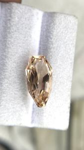 Piedra de Morganita Natural Certificada con Corte de Forma Elegante, Excelente Color y Calidad de Brillo, Beryl Natural de 8.20 Quilates, Limpia con Lupa - Product Image 2