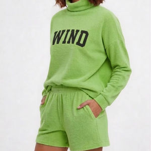 Conjunto de Shorts y Top de Cuello Alto para Mujer, Estilo Urbano, de Poliéster/Algodón, Ecológico, de Secado Rápido, Transpirable y Ligero - Product Image 1