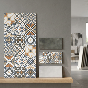 Carreaux de céramique en porcelaine Fluide Gold 2x4ft (60x120cm) effet marbre émaillé, carreaux de marbre poli design, carreaux de marbre pour sol et mur - Product Image 4
