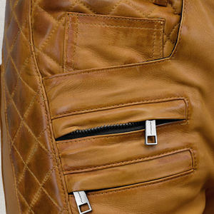 กางเกงหนังผู้ชายขายส่งจากโรงงาน ดีไซน์ทันสมัย ขายดี ราคาส่ง เหมาะสำหรับใส่กลางแจ้ง - Product Image 5