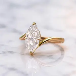 Anillo de Compromiso Solitario con Moissanita Marquise de 3 CT, Banda Chapada en Oro de 14K - Product Image 1