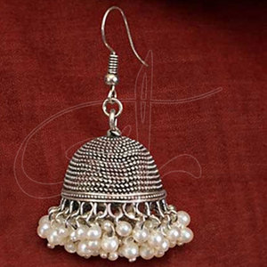 Boucles d'oreilles de mariage tendance en acier inoxydable, couleur et taille personnalisées, haute qualité, best-seller, nouveau design - Product Image 3