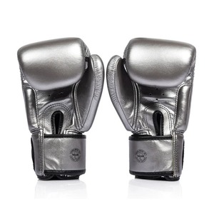 ถุงมือชกมวยไทย Fairtex แบบมืออาชีพ คุณภาพสูง ปรับแต่งได้ตามต้องการ พร้อมโลโก้สั่งทำพิเศษ สำหรับฝึกซ้อมและแข่งขัน - Product Image 5