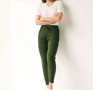 Jogging pour femmes confortables et décontractés avec cordon de serrage ajustable à la taille, parfaits pour un usage quotidien, avec poches latérales - Product Image 5
