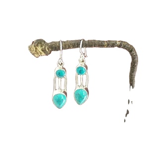 Pendientes de Plata de Ley 925 con Turquesa Verde Eterna, Hechos a Mano, Regalo al por Mayor, Joyería de Turquesa Verde con Diamantes - Product Image 1