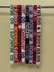 Sangle de sac/bandoulière tendance de luxe avec lettres brodées à la main en perles de rocaille, artisanat MS, couleur et forme personnalisables - Product Image 2