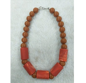Collar con Colgante Hecho a Mano con Cuentas de Resina en Forma de Paz, Color Personalizado APEX ALIGN, Estilo Lindo, para Mujer, Regalo para Fiesta - Product Image 2