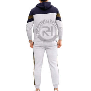 ชุดวอร์มผ้าโพลีเอสเตอร์คอตตอนสไตล์โมเดิร์น เนื้อผ้านุ่มสบาย ออกแบบมาเพื่อความสบาย ยืดหยุ่น และเหมาะสำหรับสวมใส่ลำลองหรือเล่นกีฬา - Product Image 4