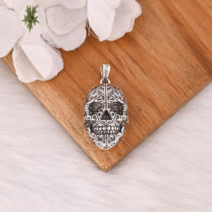 Colgante de Calavera de Plata Oxidada Hecho a Mano en Plata de Ley 925 de Fabricante Mayorista a Precio de Fábrica, Compre en Línea - Product Image 2