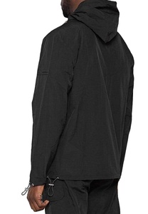 Nuevo diseño informal de secado rápido, chándal cortavientos para hombre, transpirable, de corte regular, impermeable, de manga larga. - Product Image 2