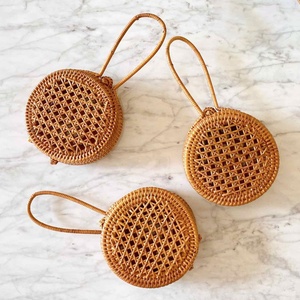 Mini bolso de ratán para niños, bolsos infantiles de buena calidad, cesta de fibra natural para bebés al precio más bajo. - Product Image 1