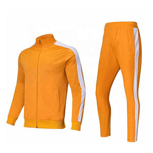 Survêtement de sport personnalisé 100 % polyester, style hiver avec fermeture éclair, sublimation intégrale, pour jogging, gym, université, avec impression de logo personnalisée - Product Image 6